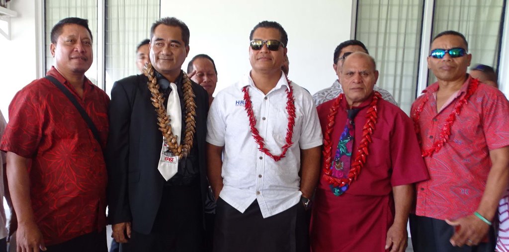 Toeolesulusulu Cedric Schuster (2nd from Left) , Afamasaga Rico Tupai and some of the district matais outside Court