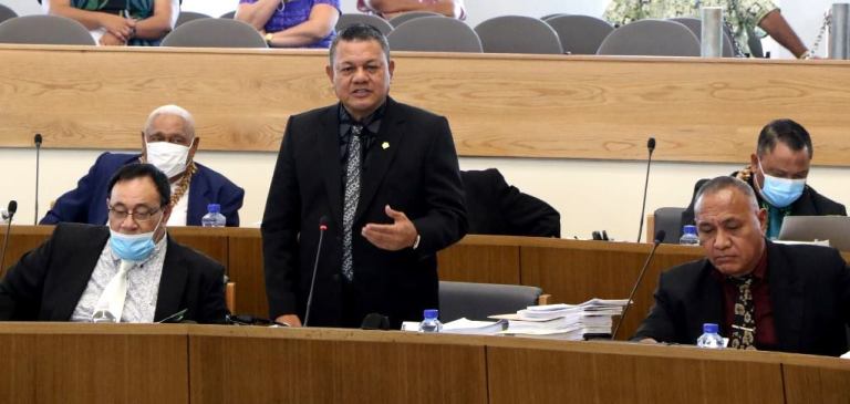 The Minister of the Accident Compensation Corporation, Leatinu’u Wayne Sooialo speaking in Parliament with the Minister of Health, Valasi Tafio Selesele on the left.