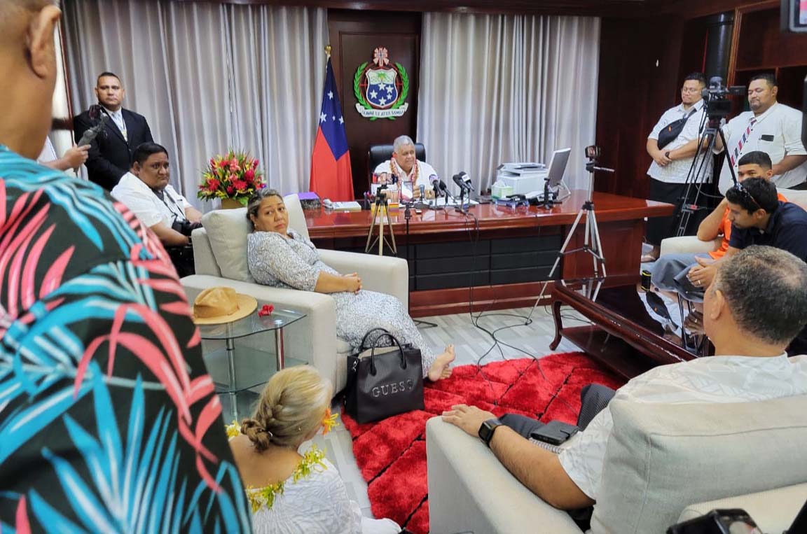 PM Laauli talking in a media press conference