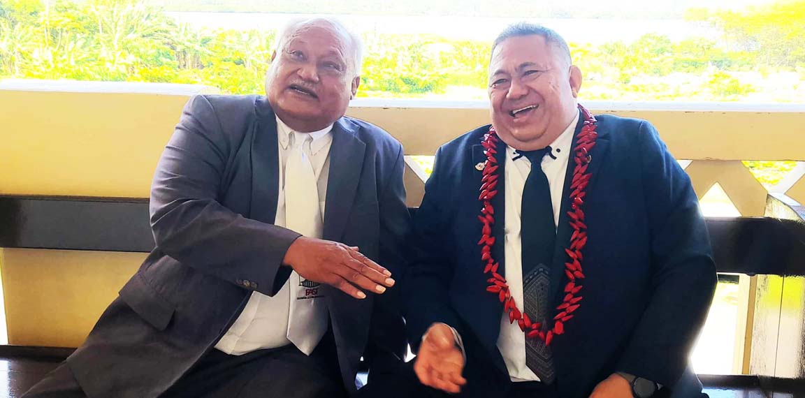 Papalii & Namulauulu