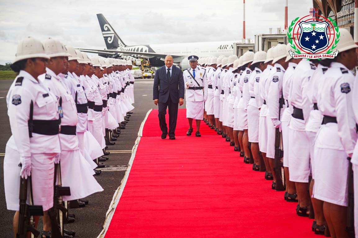 Tonga King inspect guard
