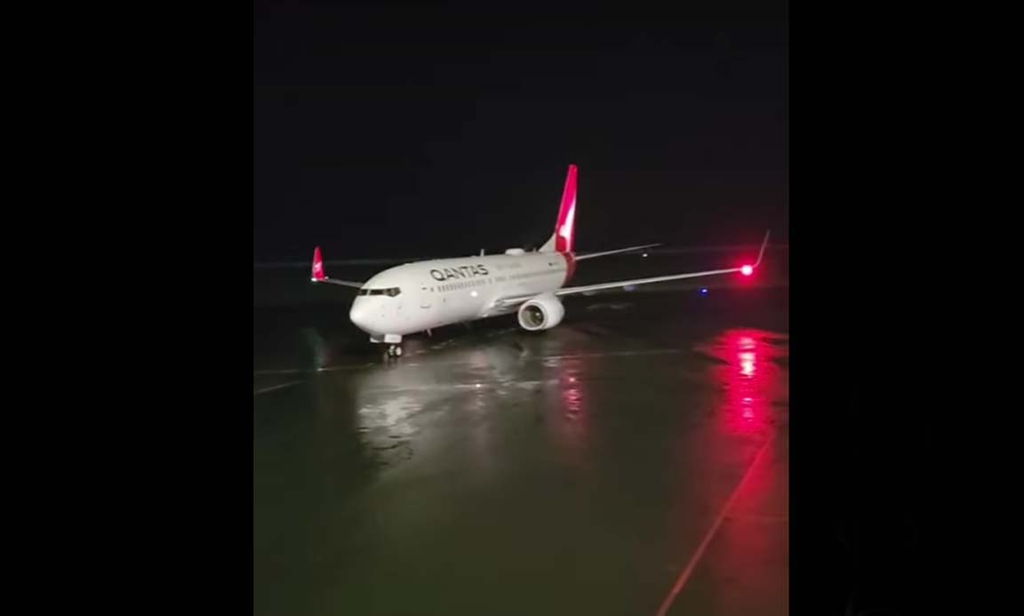 Qantas aircraft at Faleolo airport