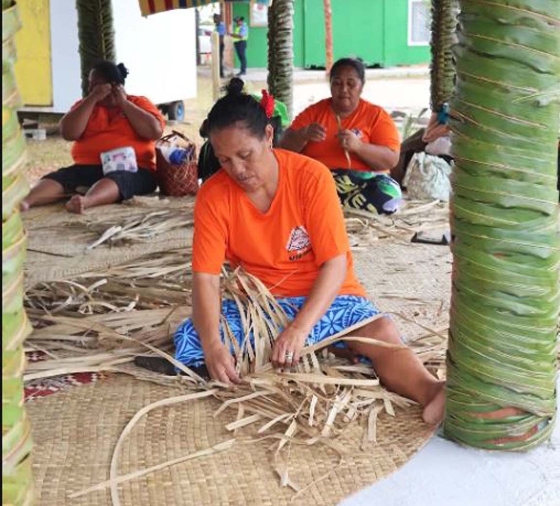 weaving 2